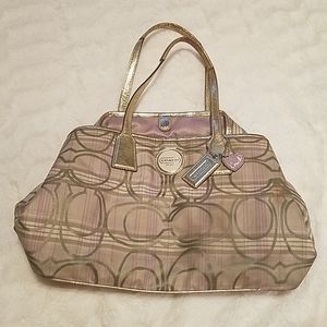 ❌Coach Signature handbag